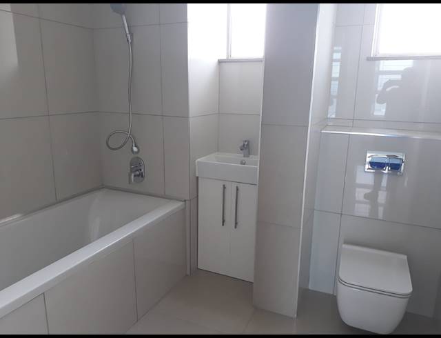 3 BEDROOM APARTMENT FOR SALE IN PROSPECT HALL